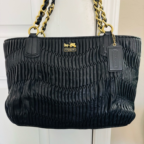 Coach Madison 20522 Pleated Black Leather Tote Bag - Picture 3 of 16